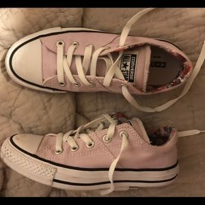 Converse all-star shoes pink